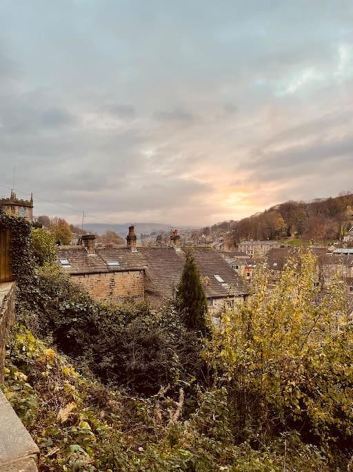 Brook Cottage ホルムファース エクステリア 写真