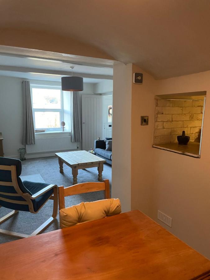 Brook Cottage ホルムファース エクステリア 写真